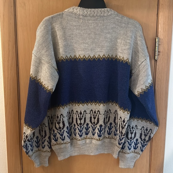 Peter Werth Vintage Fair Isle Crew Neck Tulip Sweater Blue Tan Size Medium - Picture 8 of 10